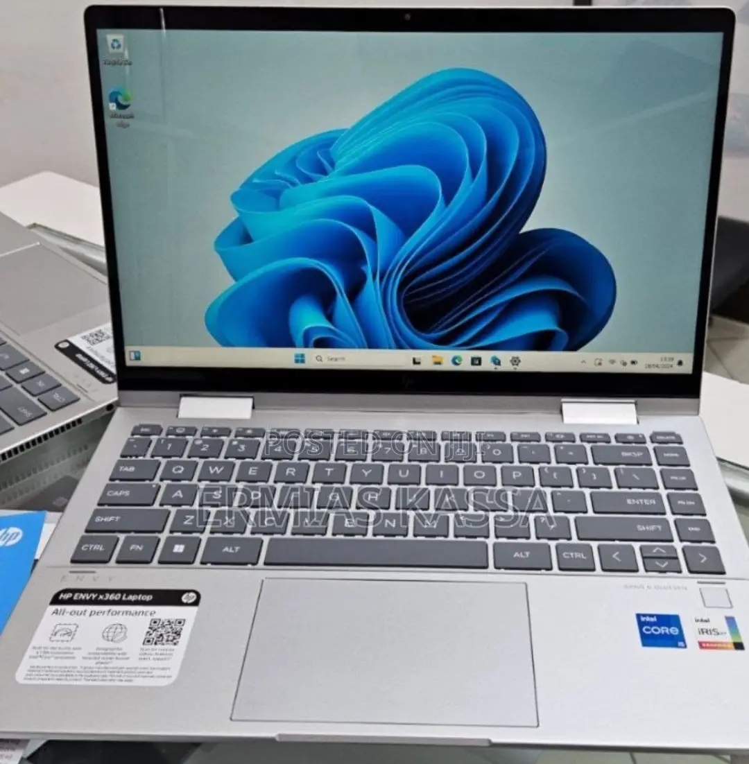 New Laptop HP Envy X360 8GB Intel Core I5 SSD 512GB