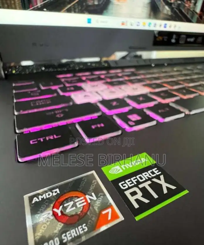 New Laptop Asus ROG Strix G15 16GB AMD Ryzen 7 SSD 1T