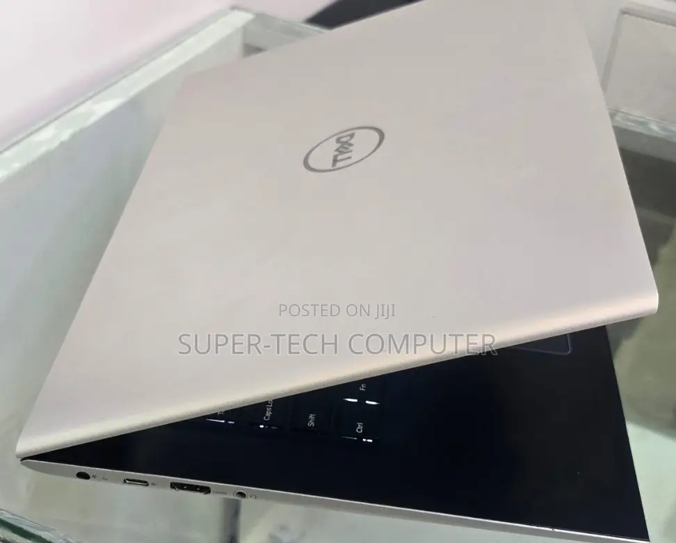 New Laptop Dell Vostro 1440 16GB Intel Core I7 SSD 512GB