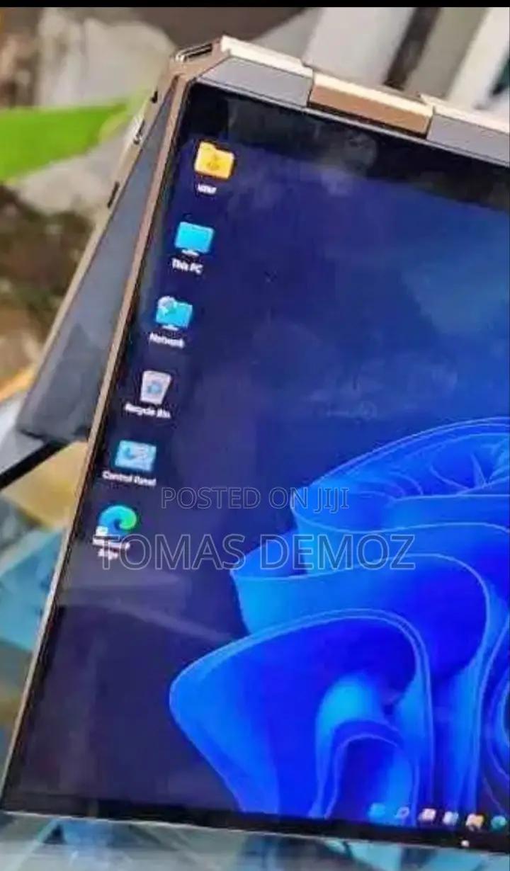New Laptop HP Spectre X360 16GB Intel Core I7 SSD 512GB