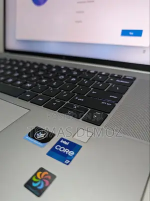 New Laptop HP ZBook Firefly 16inch G9 16GB Intel Core I7 SSD 512GB