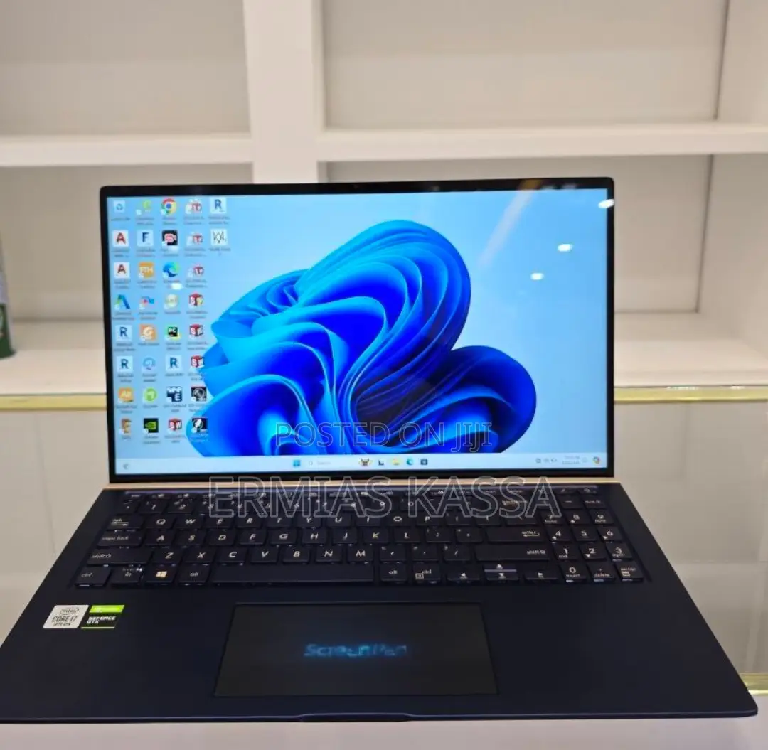 New Laptop Asus VivoBook 15 X505BA 16GB Intel Core I7 SSD 1T