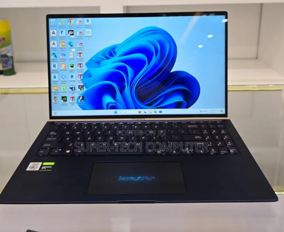 New Laptop Asus VivoBook 15 X505BA 16GB Intel Core I7 SSD 1T