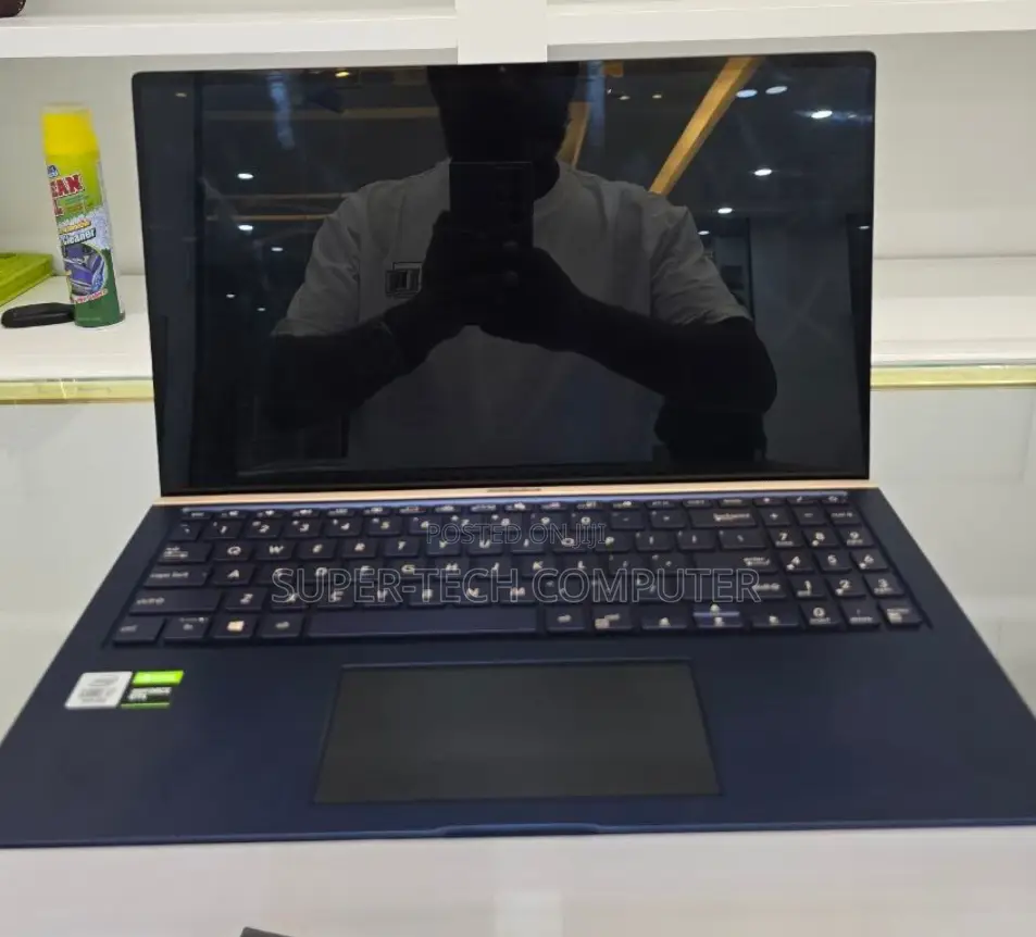 New Laptop Asus VivoBook 15 X505BA 16GB Intel Core I7 SSD 1T