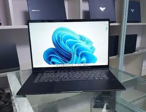 New Laptop HP Envy X360 16GB AMD Ryzen 7 SSD 512GB