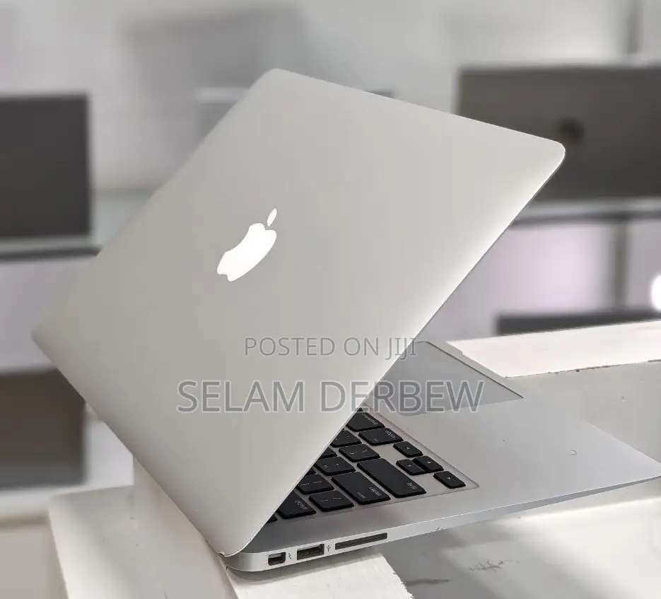 New Laptop Apple MacBook Air 2014 8GB Intel Core I7 SSD 256GB