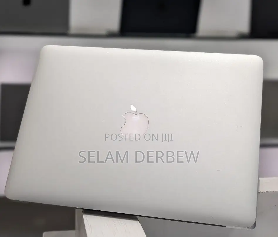 New Laptop Apple MacBook Air 2014 8GB Intel Core I7 SSD 256GB