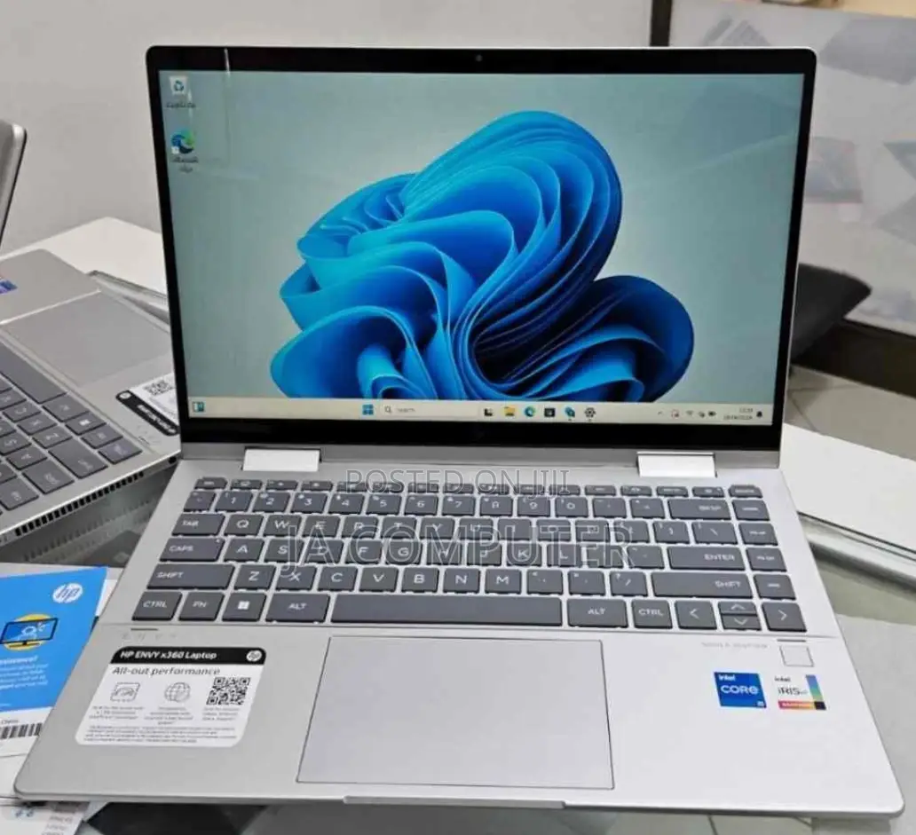 New Laptop HP Envy X360 16GB Intel Core I5 SSD 512GB