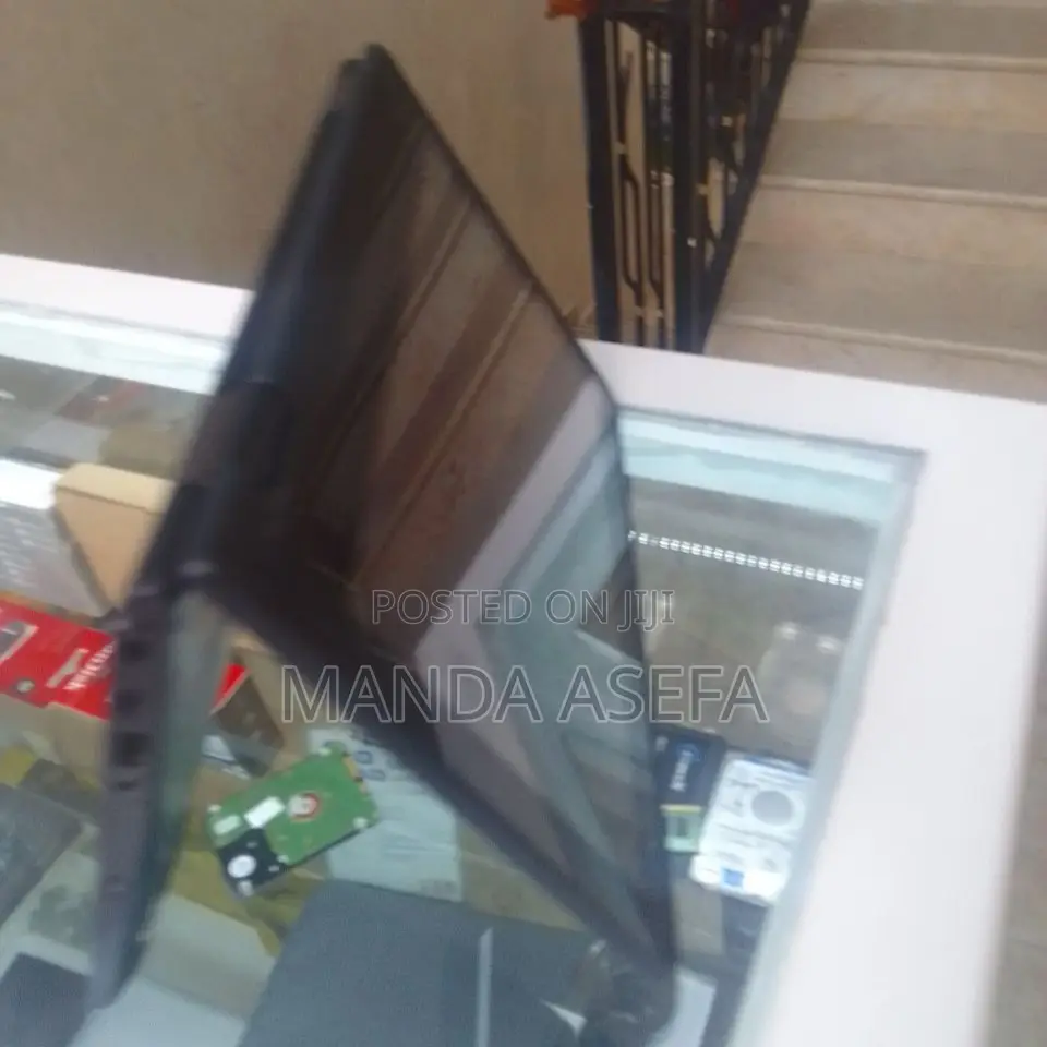 New Laptop Lenovo ThinkPad 11e 4GB Intel Pentium SSD 128GB