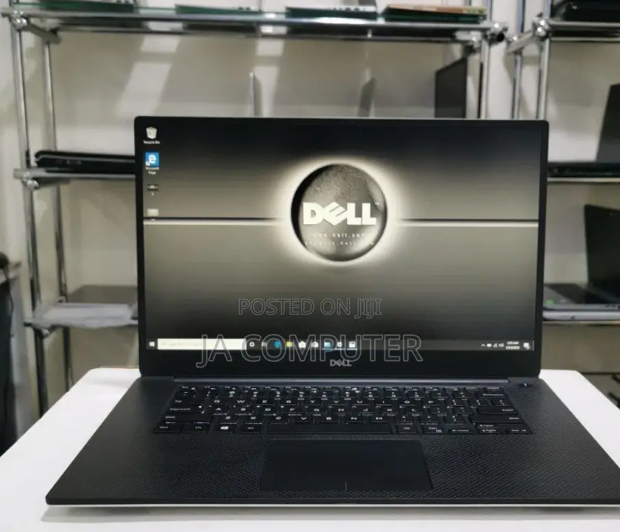 New Laptop Dell Precision 5520 16GB Intel Core I7 SSD 512GB