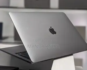 Photo - New Laptop Apple MacBook Pro 2020 8GB Intel Core I5 SSD 256GB