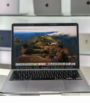 New Laptop Apple MacBook Pro 2020 8GB Intel Core I5 SSD 256GB