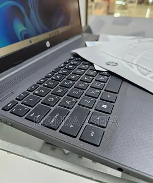 New Laptop HP Stream Notebook 8GB AMD Ryzen 5 SSD 256GB