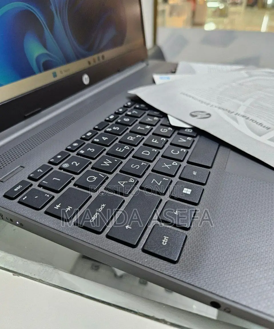 New Laptop HP Stream Notebook 8GB AMD Ryzen 5 SSD 256GB