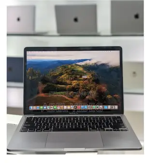 Photo - New Laptop Apple MacBook Pro 2020 8GB Intel Core I5 SSD 256GB