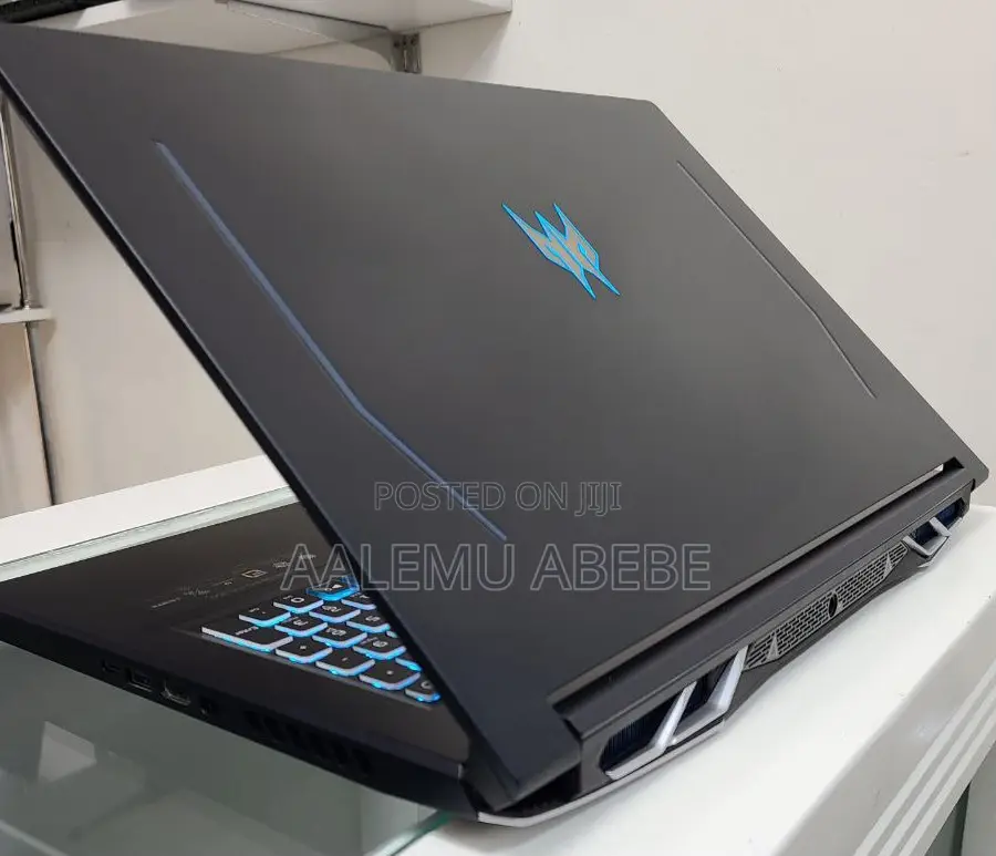 New Laptop Acer Predator Helios 300 16GB Intel Core I9 SSD 1T