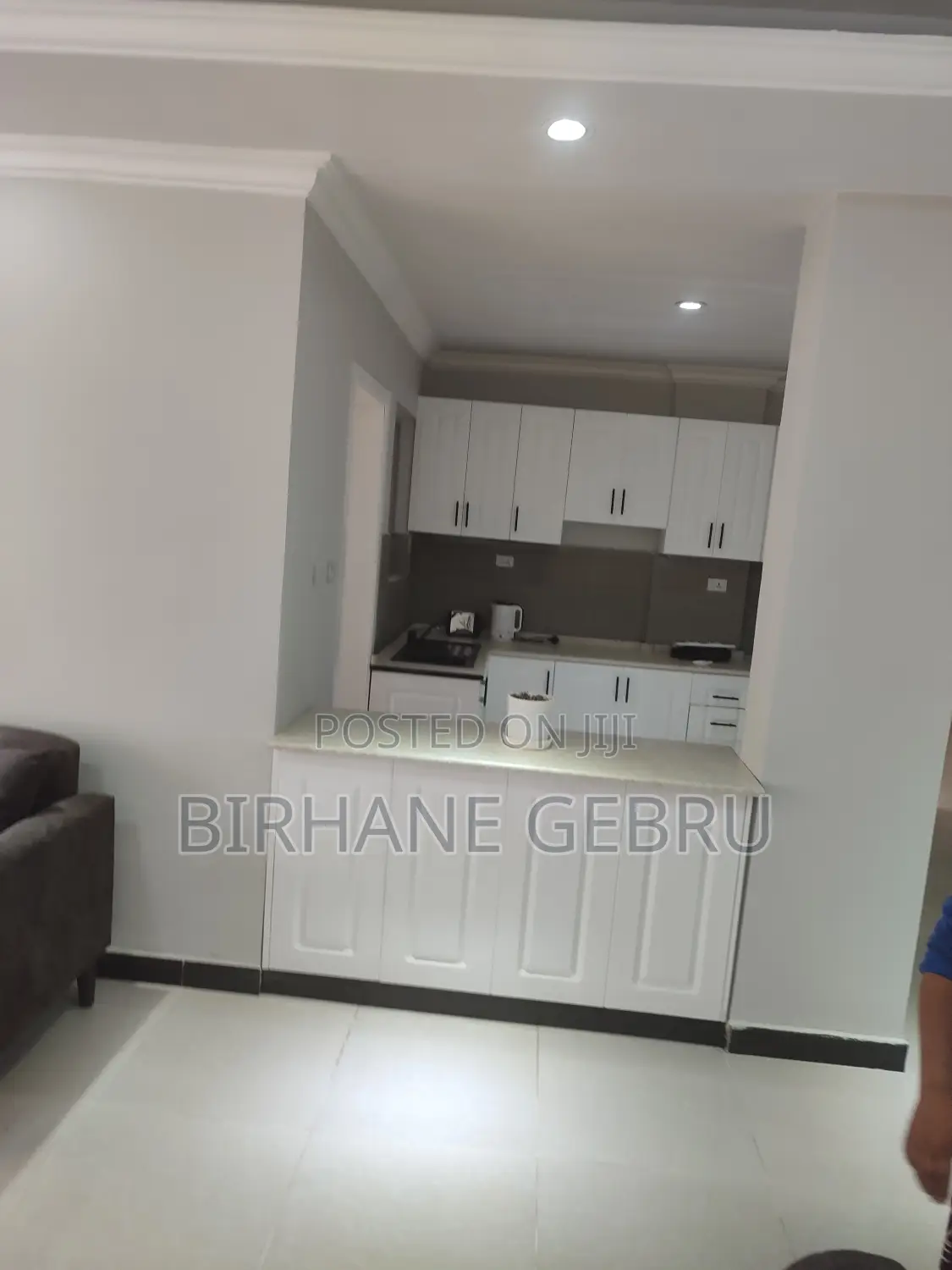 3 Bedroom Fernished Guest House Rent