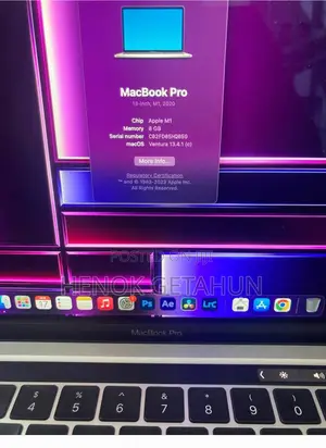 Photo - New Laptop Apple MacBook Pro 2020 M1 8GB Apple M1 Pro SSD 256GB