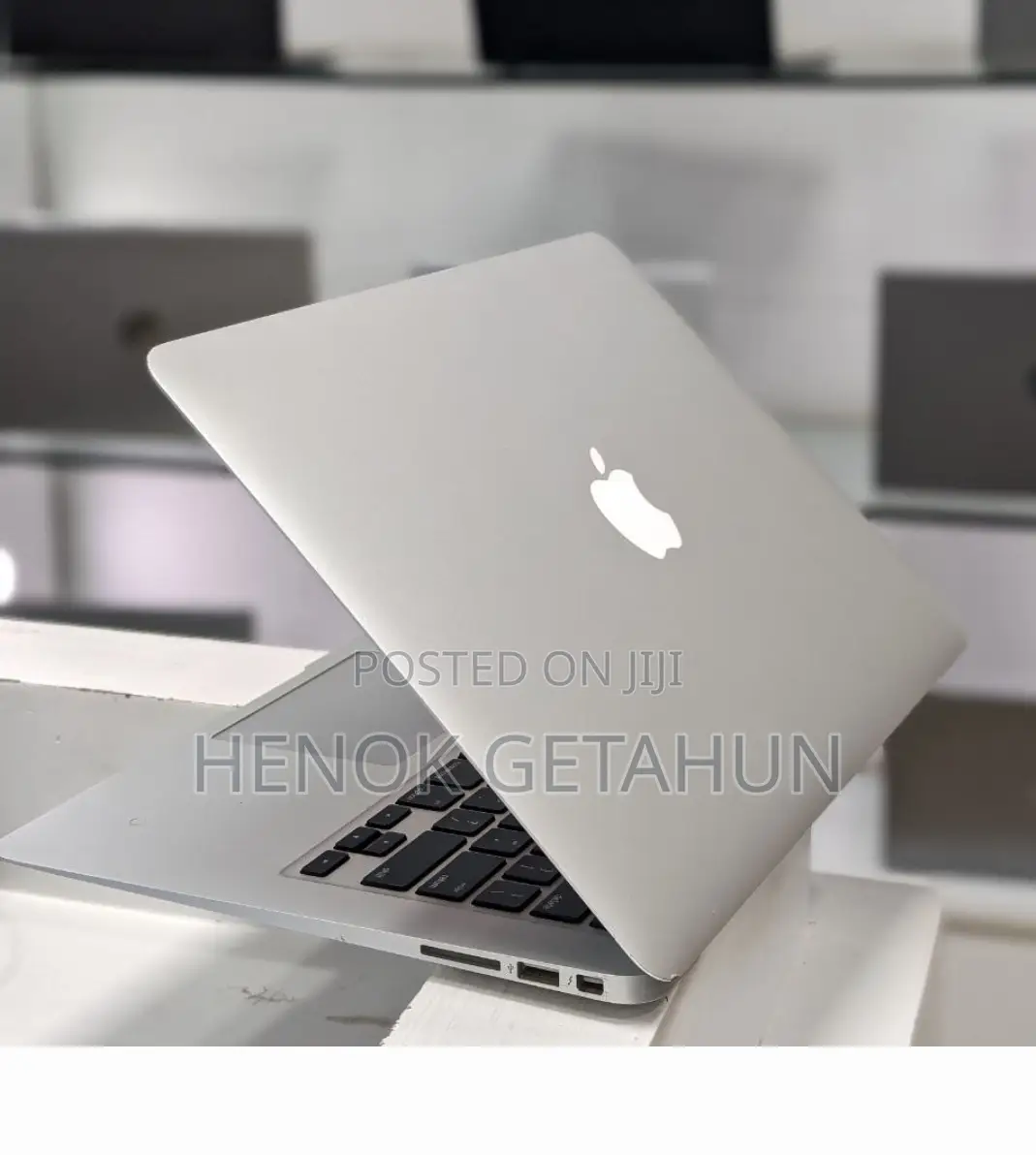 New Laptop Apple MacBook Air 2014 8GB Intel Core I7 SSD 256GB