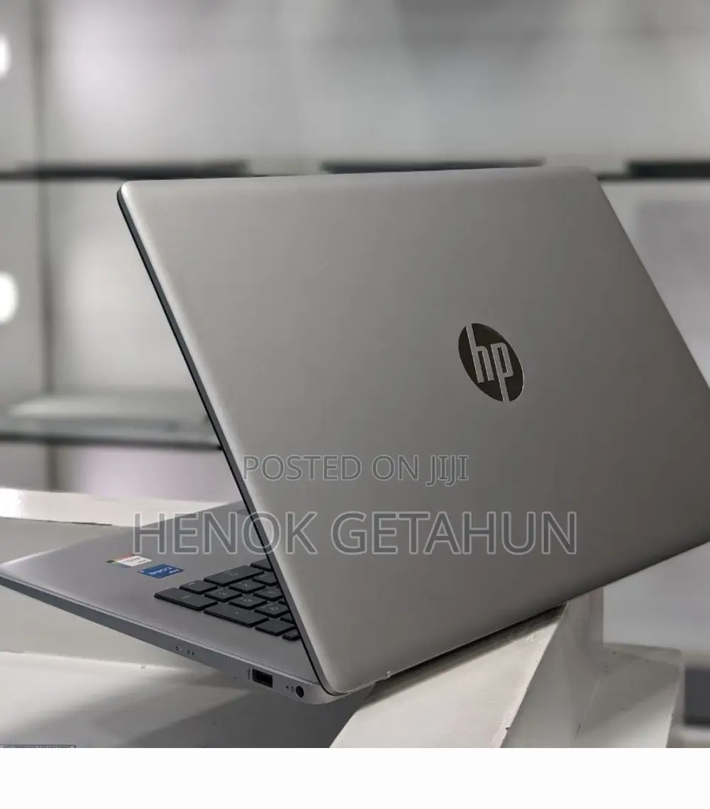 New Laptop HP Stream Notebook 16GB Intel Core I5 SSD 512GB