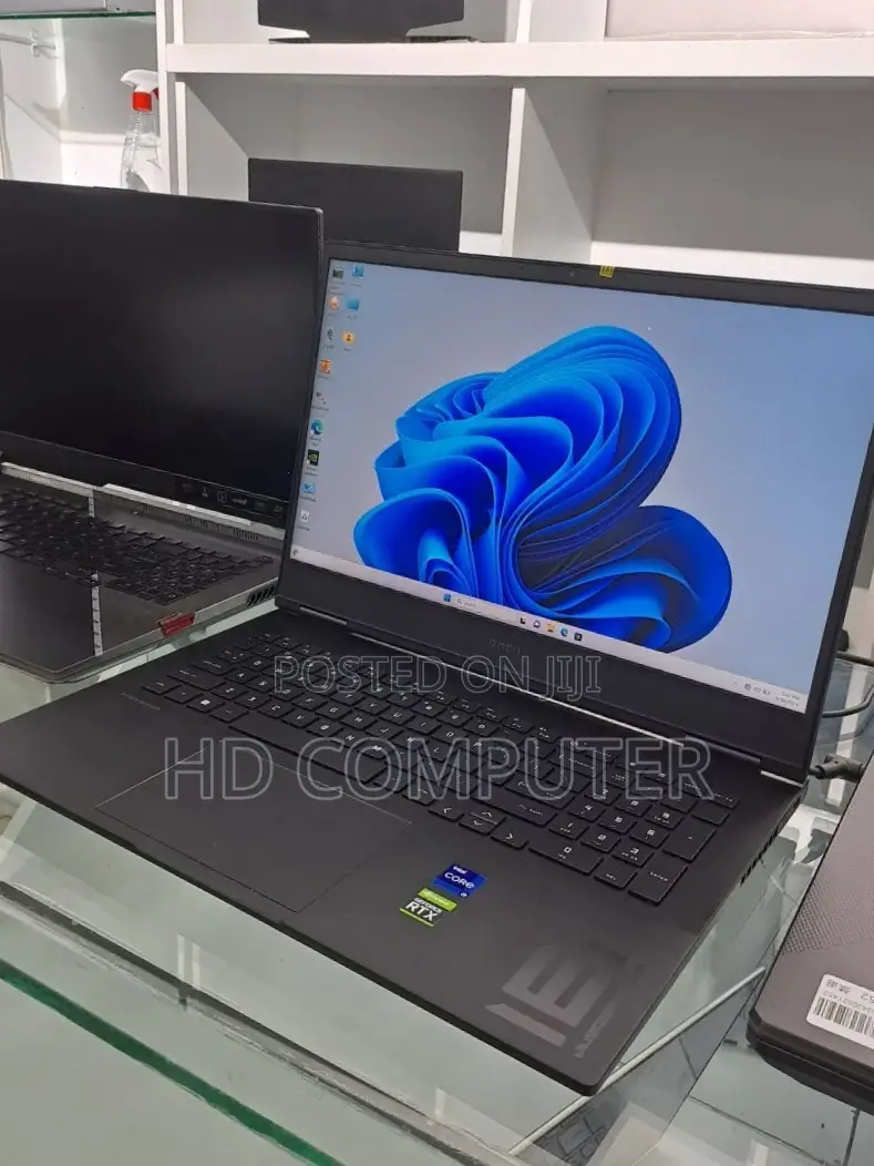 New Laptop HP Omen 16 16GB Intel Core I9 SSD 1T