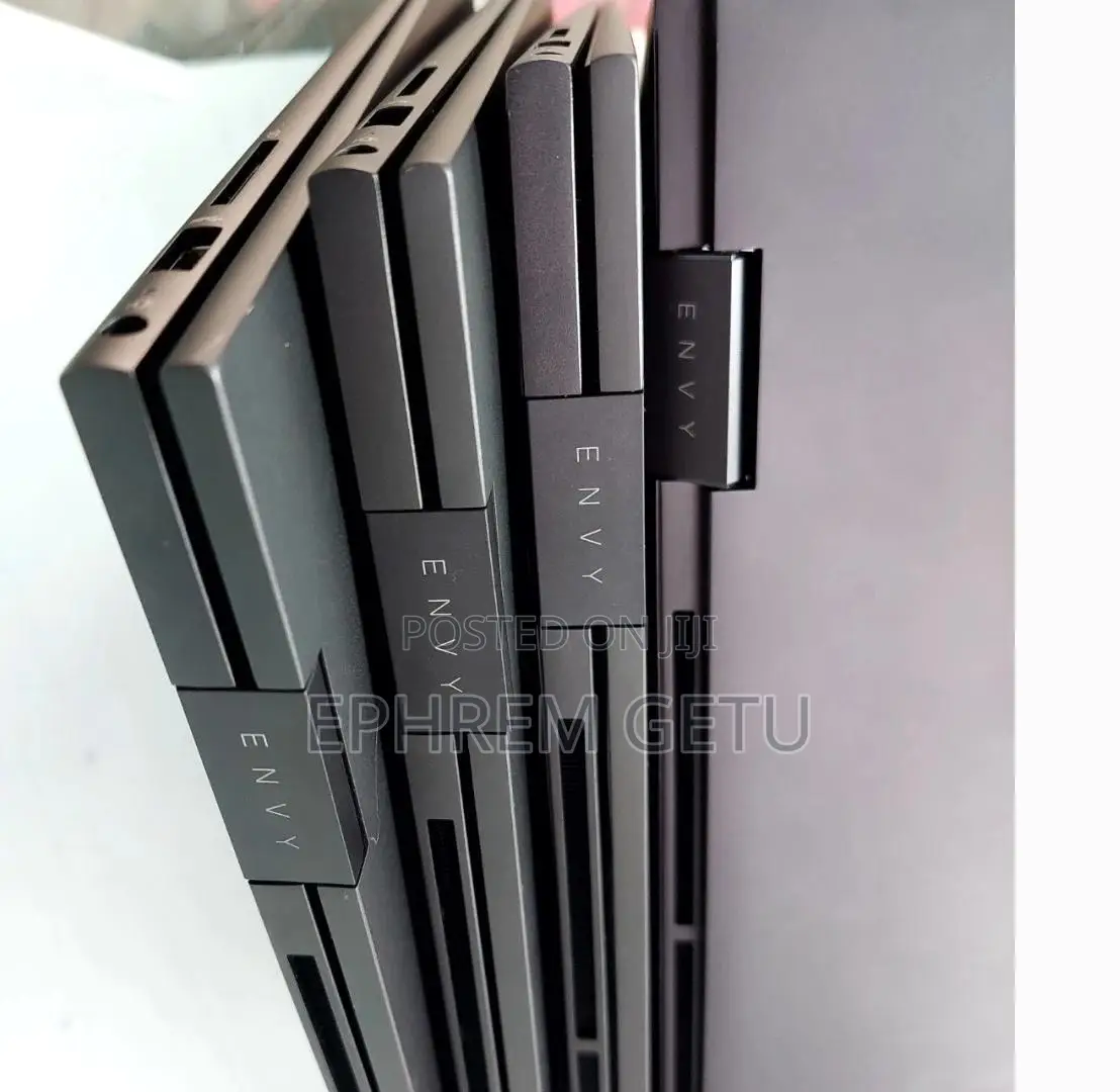 New Laptop HP Envy X360 16GB AMD Ryzen 7 SSD 512GB