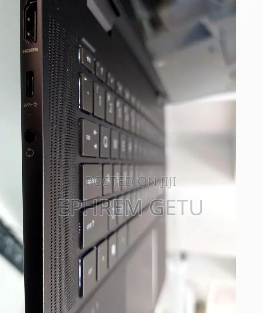 New Laptop HP Envy X360 16GB AMD Ryzen 7 SSD 512GB