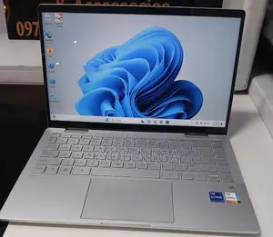 New Laptop HP Pavilion X360 16GB Intel Core I7 SSD 512GB