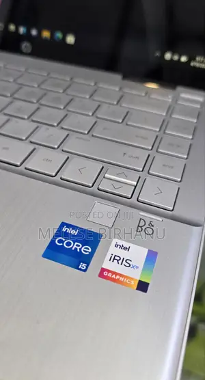 New Laptop HP Pavilion X360 8GB Intel Core I5 SSD 512GB