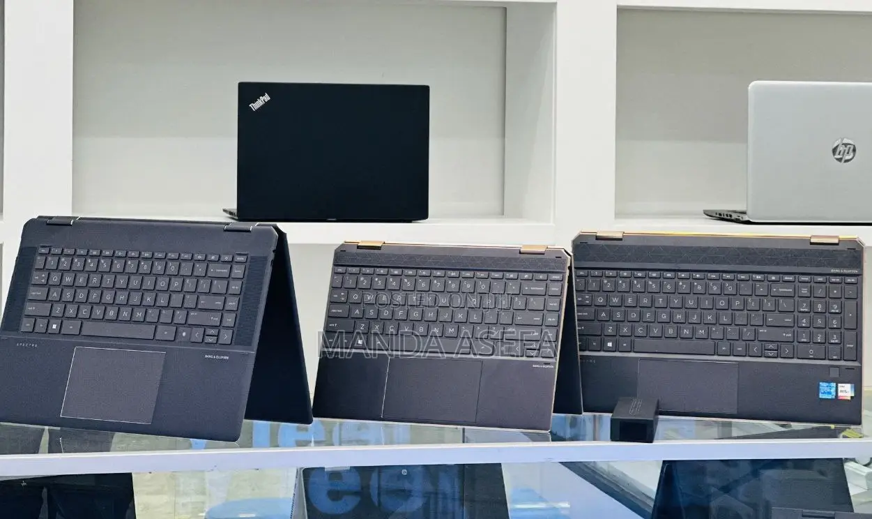 New Laptop HP Spectre 16GB Intel Core I7 SSD 1T