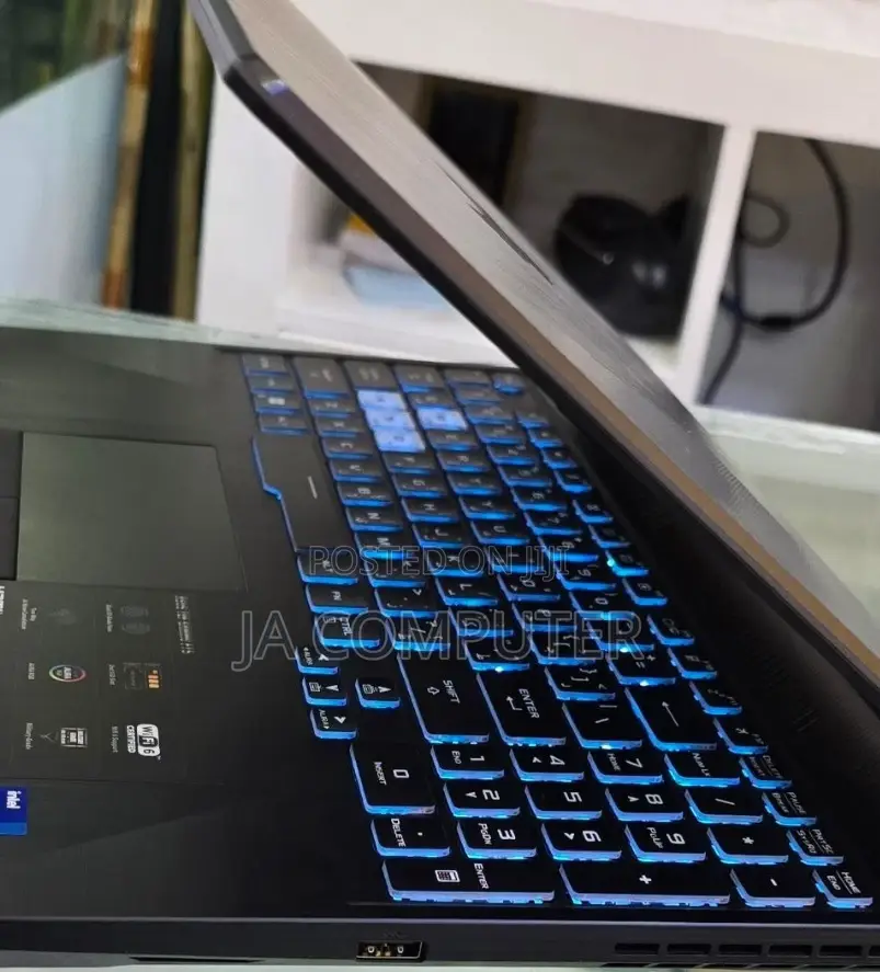 New Laptop Asus TUF Gaming A15 16GB Intel Core I7 SSD 512GB
