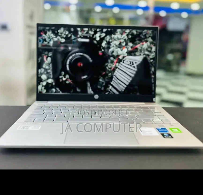 New Laptop HP Pavilion 15 8GB Intel Core I5 SSD 512GB