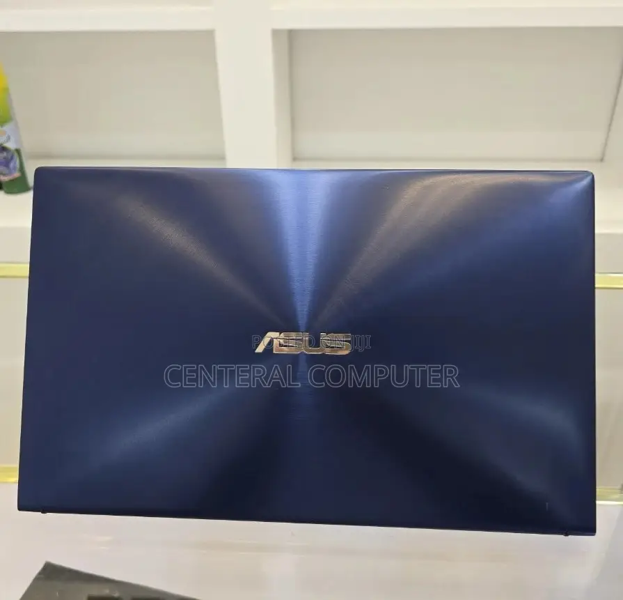 New Laptop Asus VivoBook E12 E203NAH 16GB Intel Core I7 SSD 1T