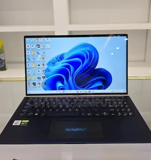 Photo - New Laptop Asus VivoBook E12 E203NAH 16GB Intel Core I7 SSD 1T