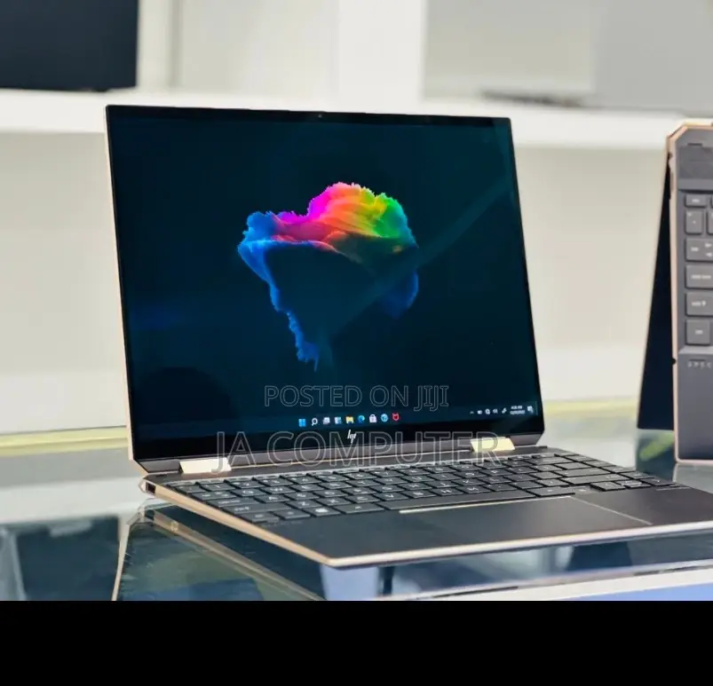 New Laptop HP Spectre 16GB Intel Core I5 SSD 1T