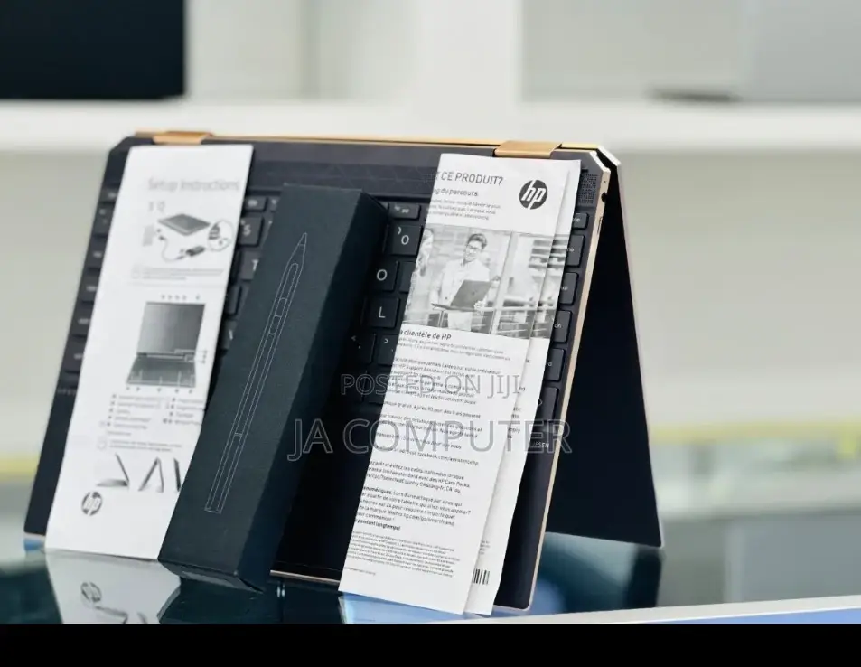 New Laptop HP Spectre 16GB Intel Core I5 SSD 1T