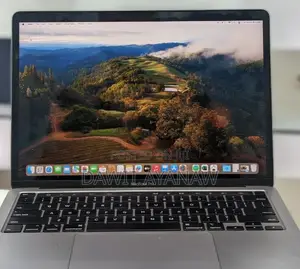 Photo - New Laptop Apple MacBook Pro 2020 8GB Intel Core I5 SSD 256GB