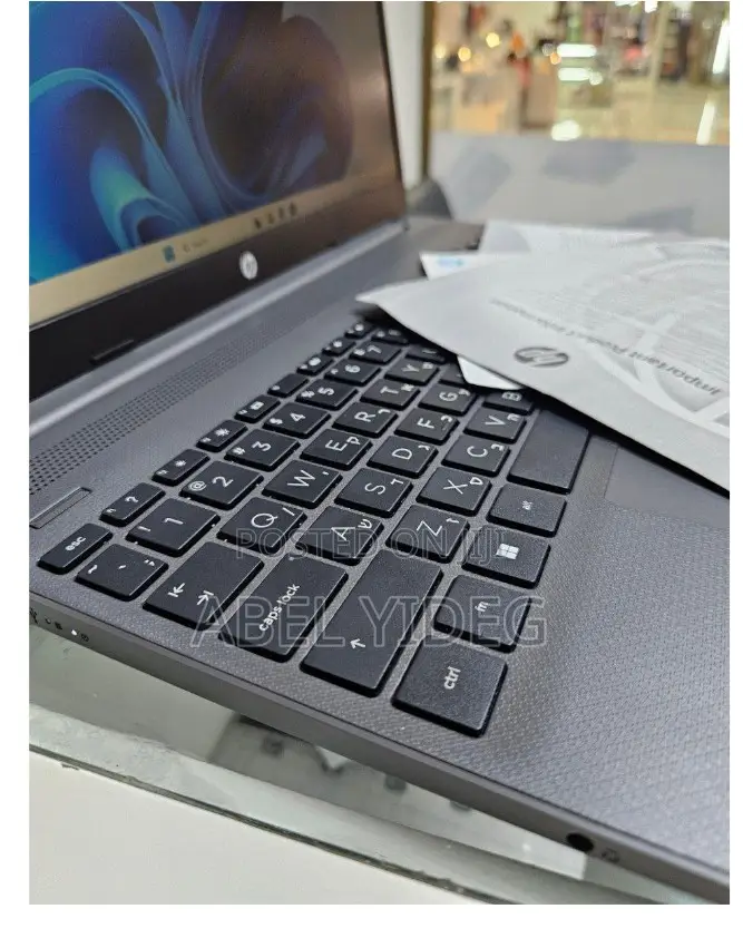 New Laptop HP Stream Notebook 8GB AMD Ryzen 5 SSD 256GB