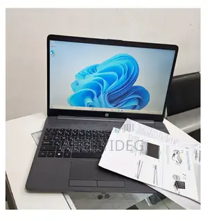 New Laptop HP Stream Notebook 8GB AMD Ryzen 5 SSD 256GB