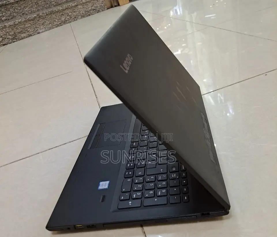 New Laptop Lenovo Ideapad 3 8GB Intel Core I7 HDD 1T