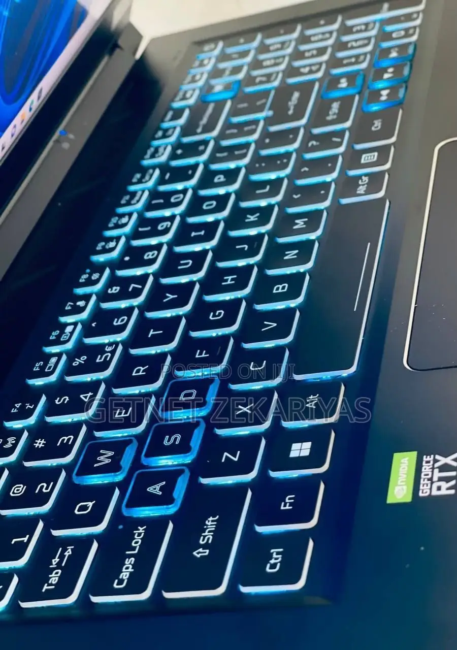 New Laptop Acer Predator Helios 300 16GB Intel Core I9 SSD 512GB