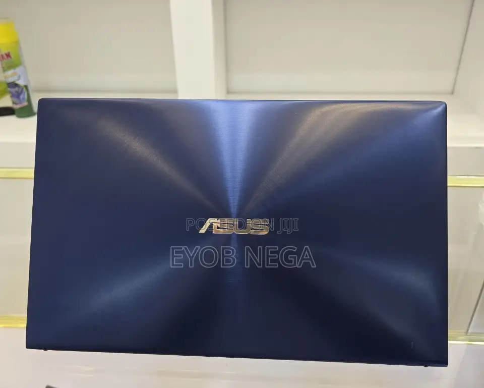 New Laptop Asus VivoBook 15 X505BA 16GB Intel Core I7 SSD 1T