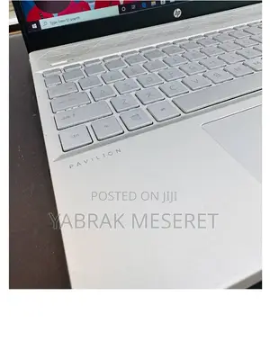 New Laptop HP Pavilion 15 8GB AMD Ryzen 3 SSD 128GB