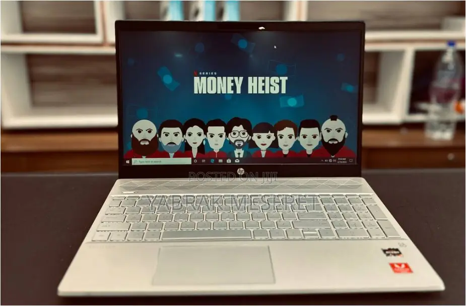 New Laptop HP Pavilion 15 8GB AMD Ryzen 3 SSD 128GB