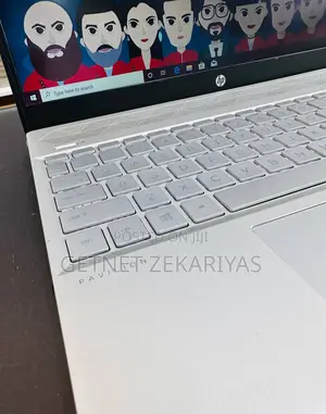 New Laptop HP Pavilion 15 8GB AMD Ryzen 3 HDD+SSD 128GB