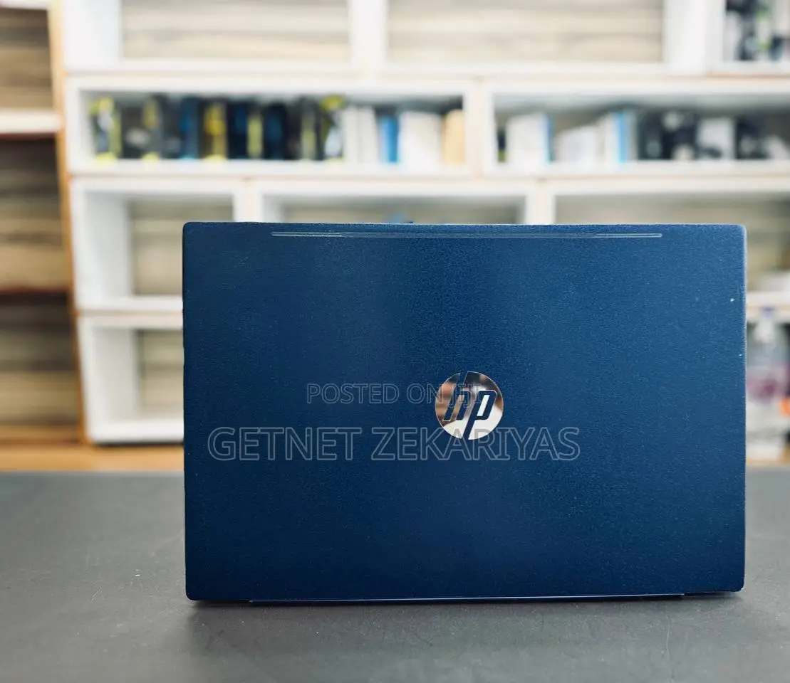 New Laptop HP Pavilion 15 8GB AMD Ryzen 3 HDD+SSD 128GB