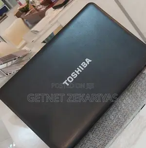 Photo - New Laptop Toshiba Satellite C665 4GB Intel Core I3 HDD 1T