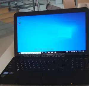 New Laptop Toshiba Satellite C665 4GB Intel Core I3 HDD 1T