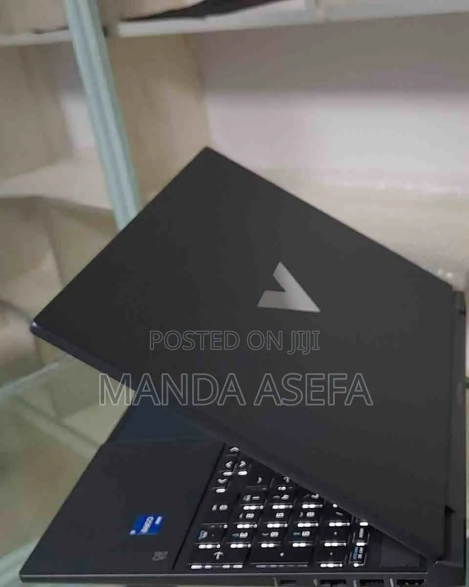 New Laptop HP Victus 15 16GB Intel Core I5 SSD 1T