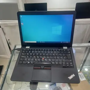 Photo - Laptop Lenovo ThinkPad Yoga 8GB Intel Core I3 SSD 256GB